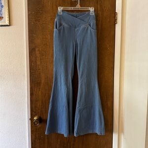 Halara Viral Flex Flare Jeggings